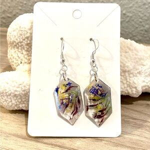 “Handmade” Resin Drop Earrings with real wildflowers,beach sand on Silver. NEW